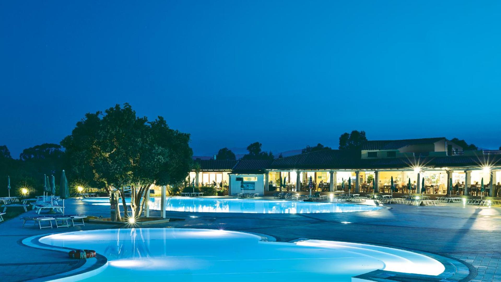 Hotel Futura Club Cala Fiorita Agrustos Esterno foto